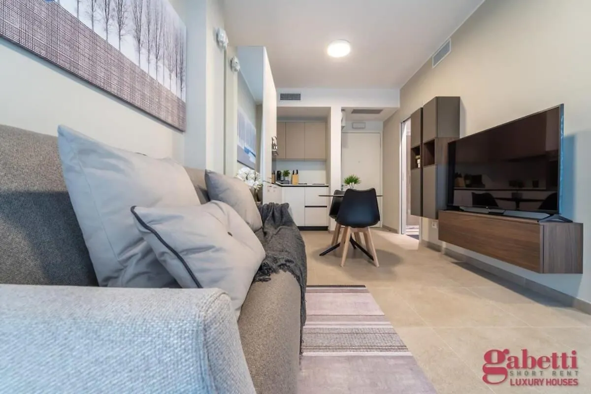Stilicone 15 - Luxury Apt 3C Apartment Milan