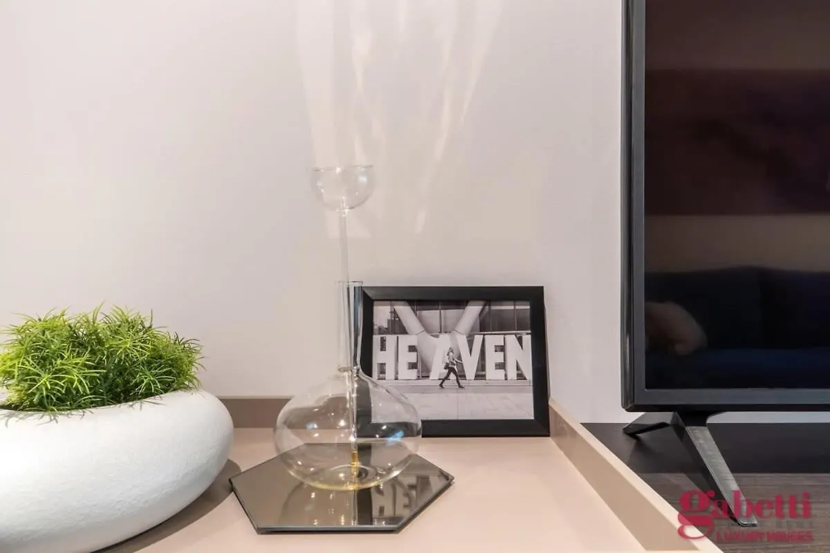 Stilicone 15 - Luxury Apt 3C Apartment Milan Italy
